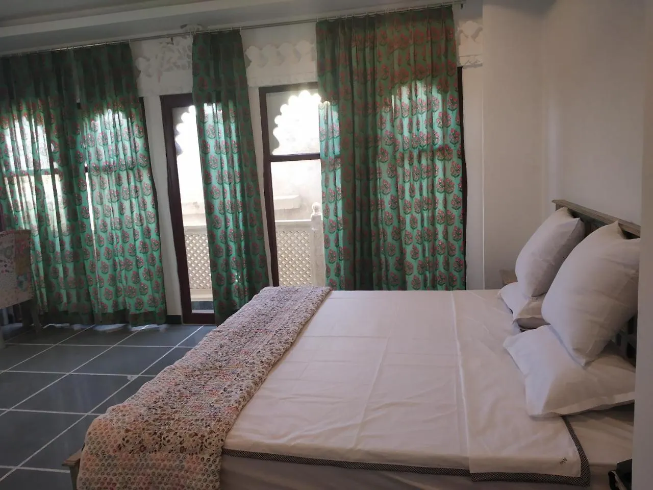 Hotel Mewari Villa Udaipur
