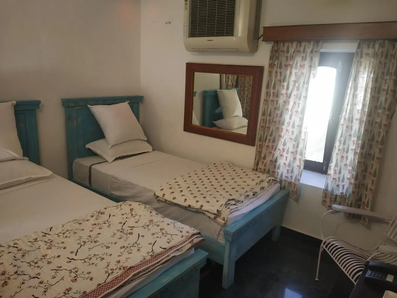 *** Bed and breakfast Hotel Mewari Villa Udaipur India
